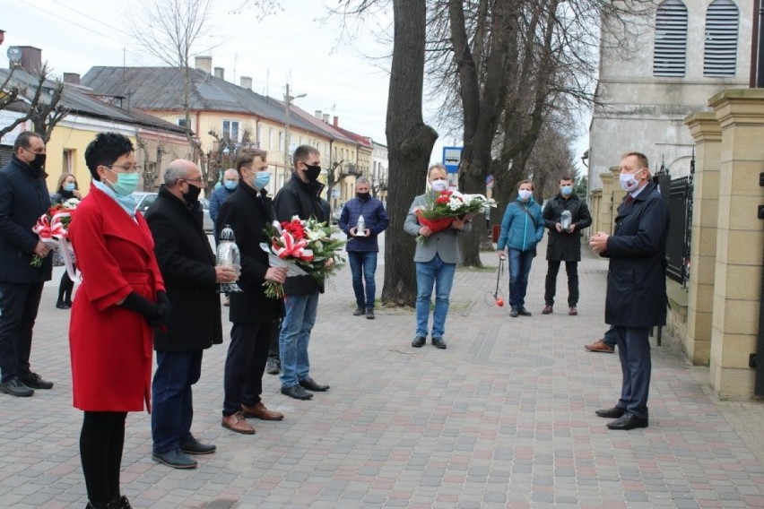 Dzień Pamięci Ofiar Zbrodni Katyńskiej w Opocznie ZDJĘCIA