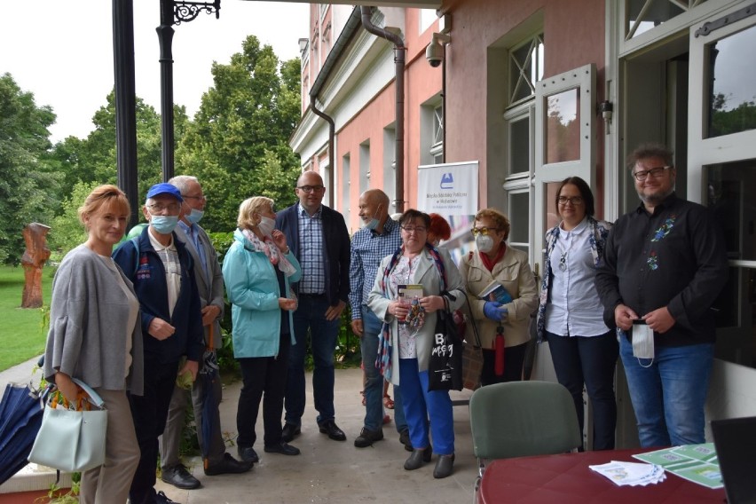 Wejherowo. Letnia Biblioteka w Pałacu oficjalnie otwarta| ZDJĘCIA