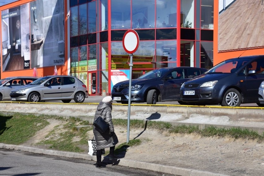 Klienci, którzy chcą się dostać do Merkury Market od strony...