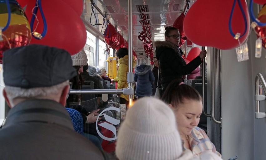 Walentynkowy tramwaj MZK kursuje w Grudziądzu