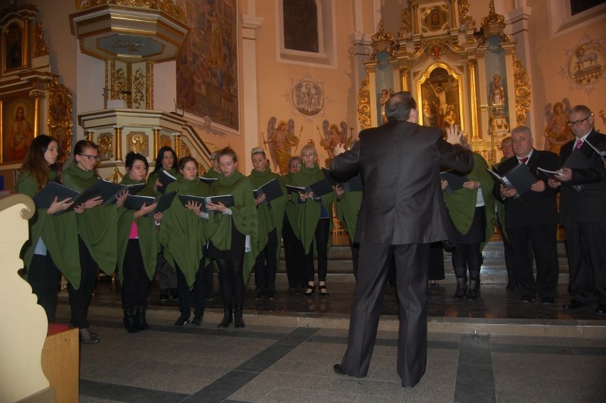 Rumia Krzyż: Koncert