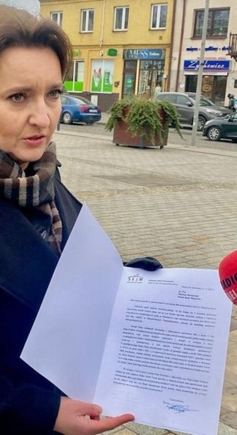 Posłanka Marzena Okła-Drewnowicz z interwencją poselską w sprawie zwolnień w starachowickich zakładach MAN Bus