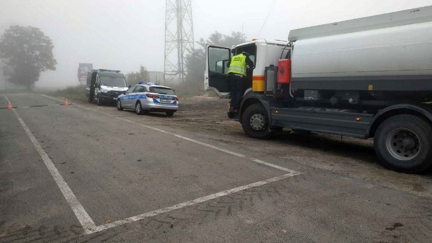 Policjanci z Radziejowa i inspektorzy ITD kontrolowali ciężarówki w powiecie radziejowskim