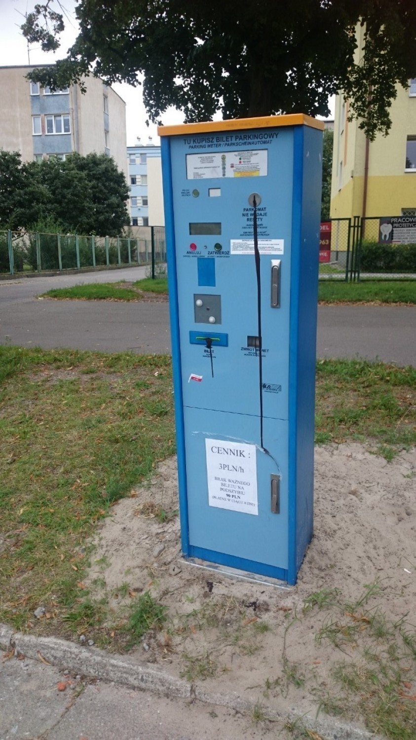 Zniszczone parkomaty i pobity pracownik firmy w Gdańsku