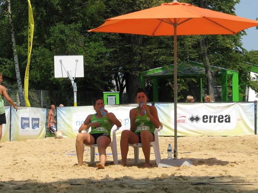Bielsko-Biała: Plaża - Siatkówka Plażowa. Trzeci turniej rozgrywano na basenie w Cygańskim Lesie