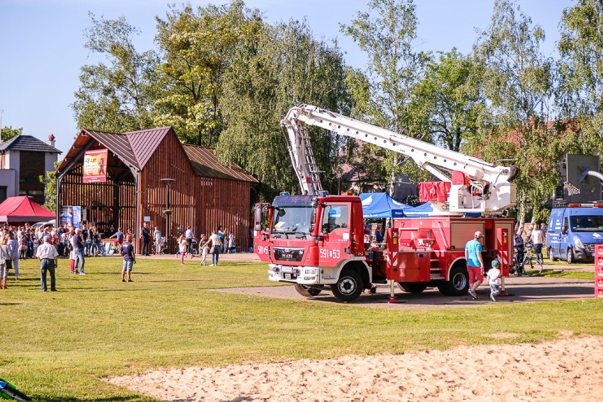 Strażacki Festyn nad jeziorem Pniewskim na zakończenie uroczystości 