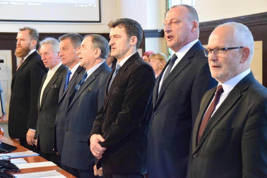 Inauguracyjna sesja rady powiatu kadencji 2018-23.