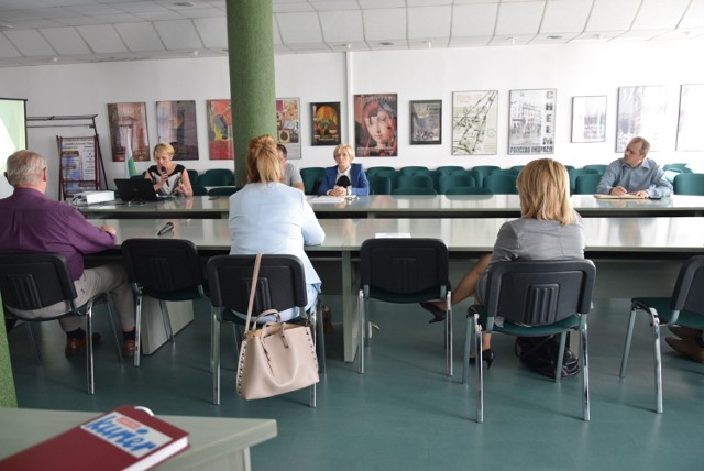 Na początku lipca ratusz zorganizował spotkanie z mieszkańcami na temat programu „Rozwój Lokalny”, ale frekwencja była bardzo niska