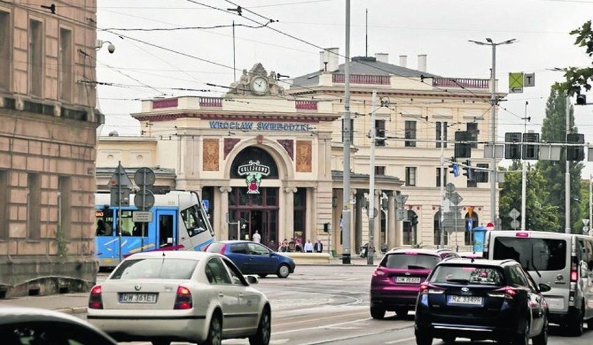 Nasza akcja: oddajcie nam Świebodzki. Czy metro we Wrocławiu jest potrzebne?