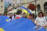 Pokojowy marsz solidarności polsko–ukraińskiej w Rzeszowie [ZDJĘCIA]