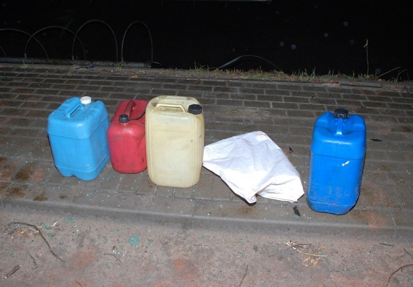 Skarszewy: policjanci zatrzymali odpowiedzialnych za kradzież paliwa 