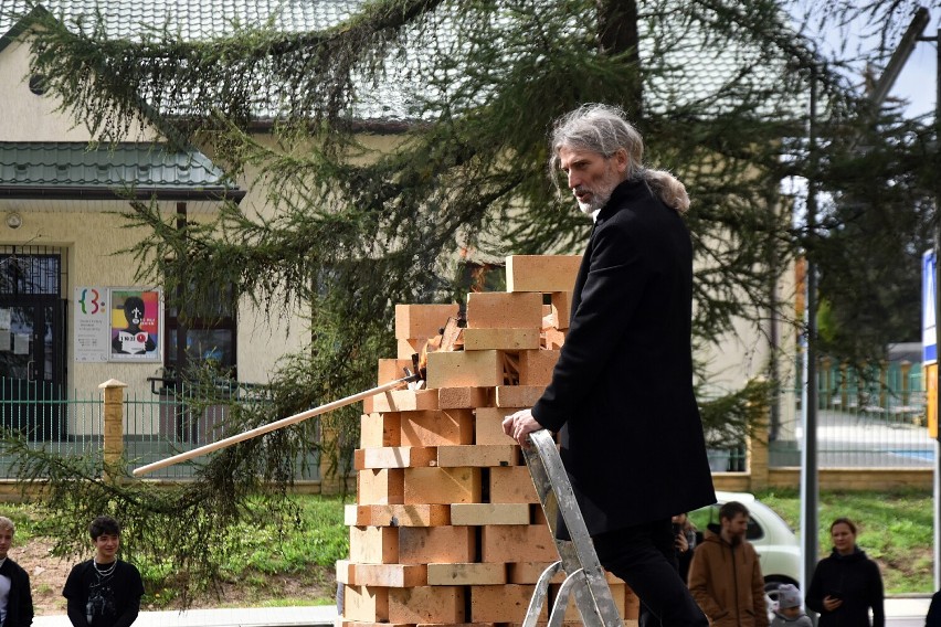 Artysta pochodzący z Moszczenicy jest profesorem Akademii...