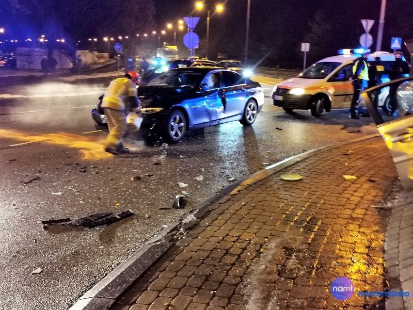Wypadek na rondzie Falbanka we Włocławku
