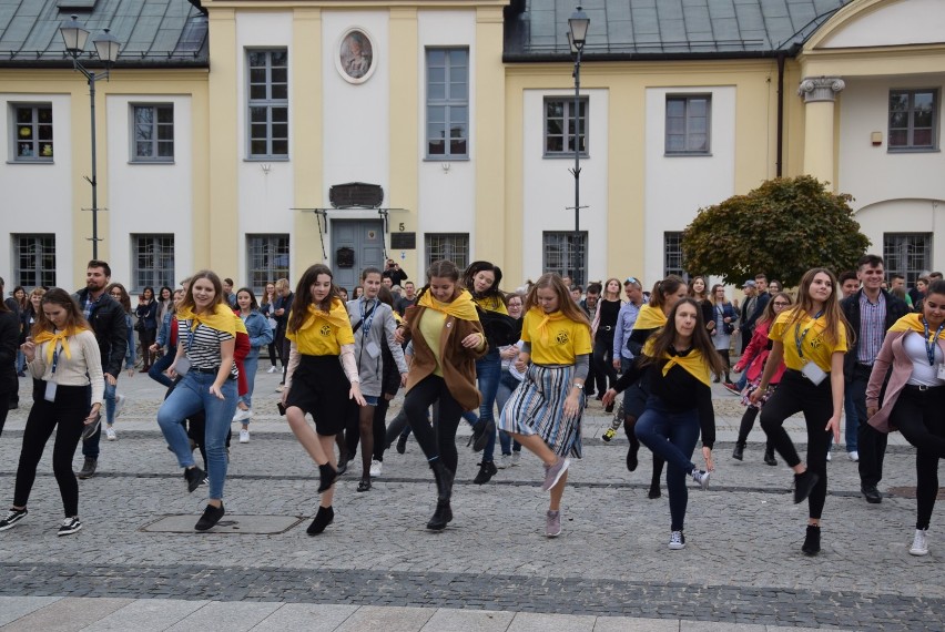  XIX Dzień Papieski 2019 na Rynku Kościuszki w Białymstoku [zdjęcia, wideo]