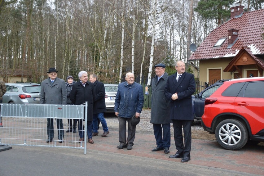 Przebudowany został prawie kilometrowy odcinek drogi