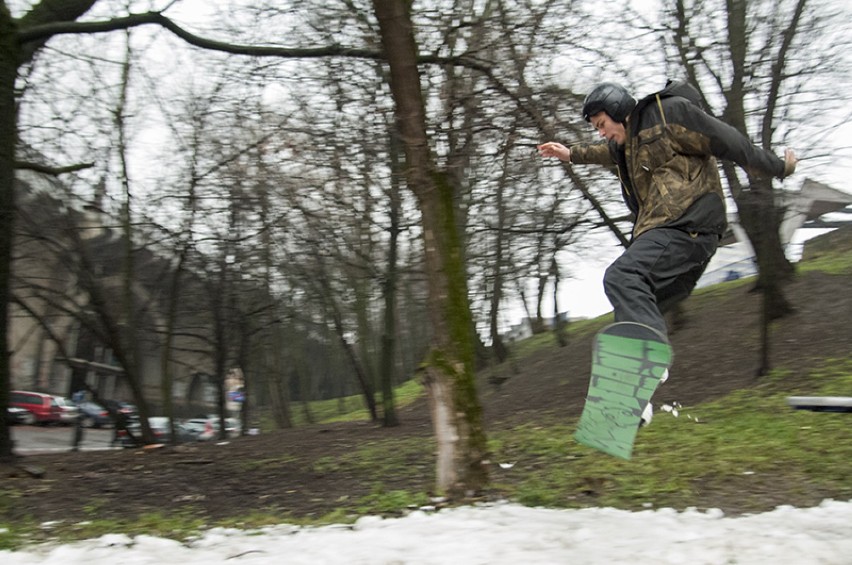 Spotkanie miłośników snowboardu przy PKP Warszawa Powiśle - 14.12.2013