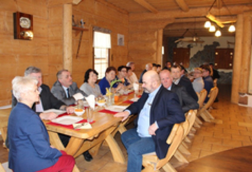 Obchody Dnia Sołtysa w gminie Wągrowiec. Na zaproszenie wójta na spotkanie przybyło 43 sołtysów 