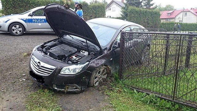 Wypadek w Grabownicy Starzeńskiej. Zderzyły się dwa auta