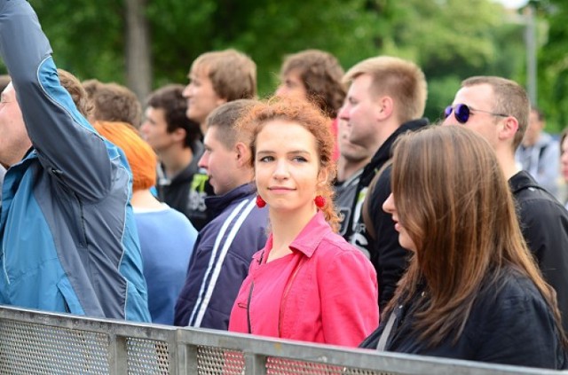 Ma ono przypominać białe miasteczko z czasów protestów ...