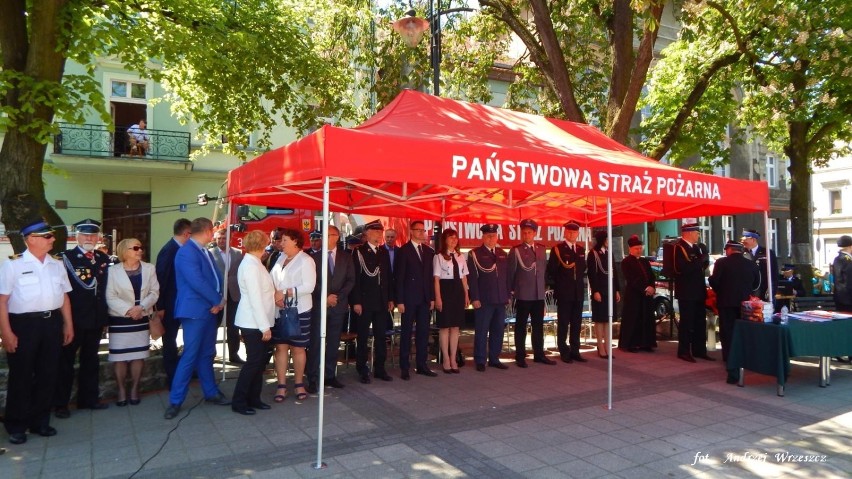 Na Placu Floriana, odbyły się Powiatowe Obchody Dnia Strażaka