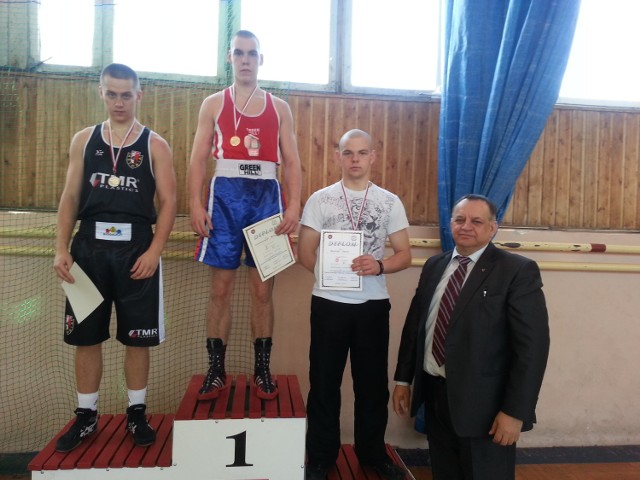 Mateusz Ciechanowski na najwyższym stopniu podium