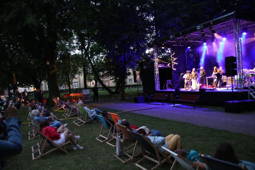 Koncert zespołu Krzikopa na plenerowej scenie w Wieluniu ZDJĘCIA 