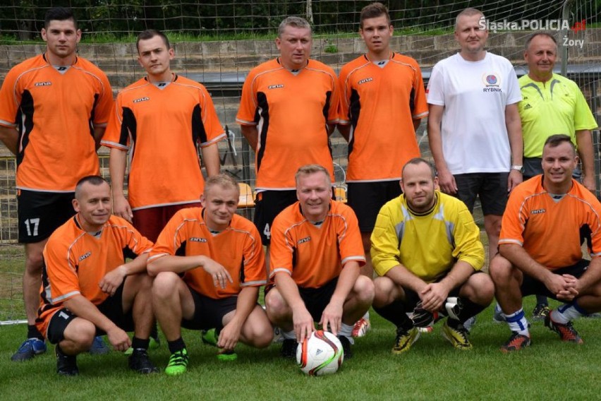 Policjanci z regionu rozegrali turniej piłkarski  w Rybniku....