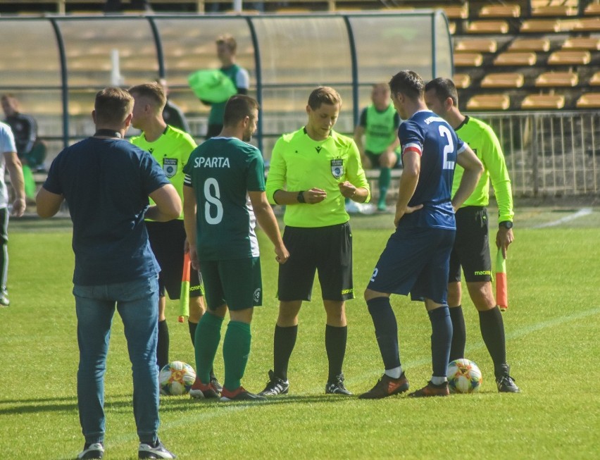 Spartanie tym razem się nie popisali. Zawodnicy z Obornik wywieźli z Szamotuł 3 punkty [ZDJĘCIA]