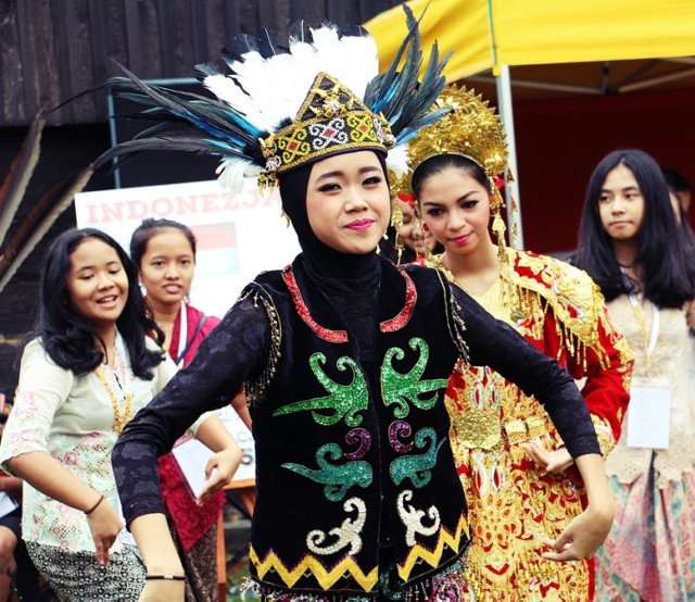 Międzynarodowy Festiwal Folkloru, inauguracja w skansenie w Zielonej Górze Ochli.