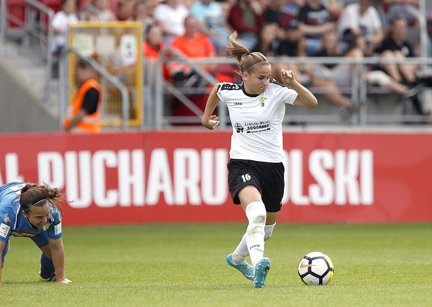 Dominika Grabowska opuszcza Górnika Łęczna. Teraz będzie grała we francuskim FC Fleury 91