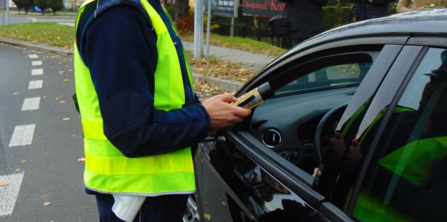 Policjanci z oświęcimskiej drogówki zatrzymali w Polance kierowcę renault pod wpływem alkoholu