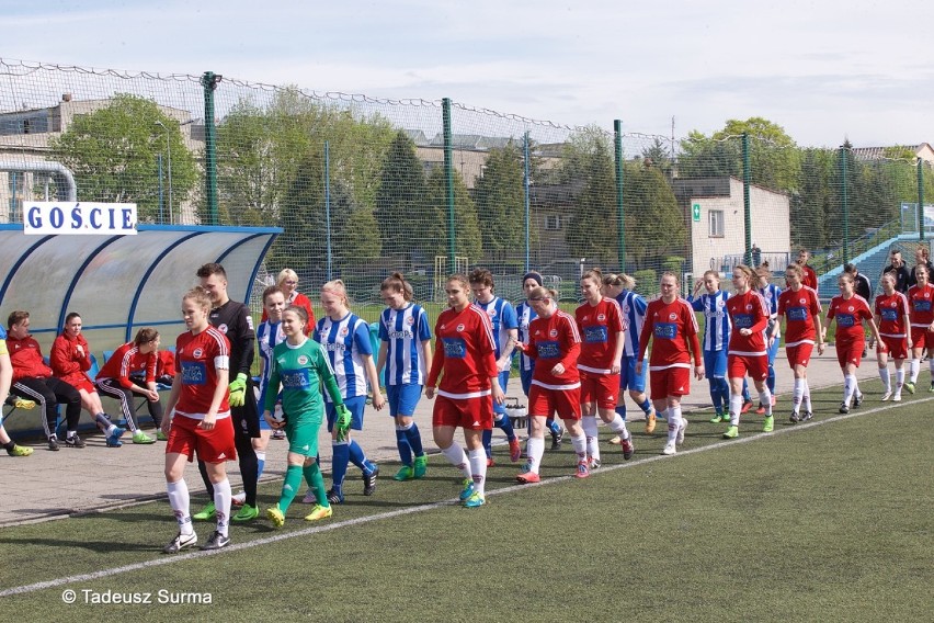 Błękitne Stargard - Polonia Poznań 1:0. Fotoreportaż Tadeusza Surmy