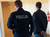 Gm. Pruszcz Gdański. Próbowali włamać się do sklepu – zostali zatrzymani przez policjantów