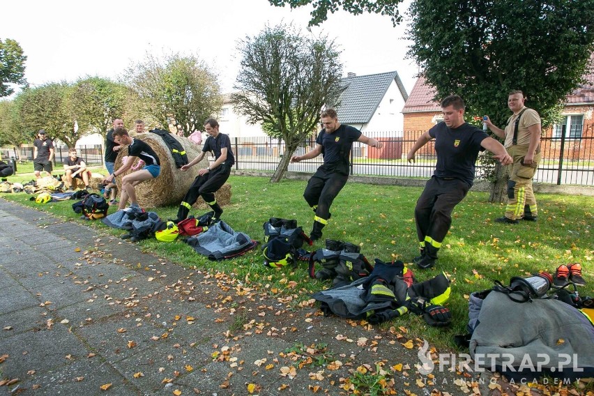 Dzięki szkoleniu 20 strażaków ratowników miało okazję...