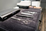 Trzecia fala pandemii w Polsce. Rząd zamyka salony fryzjerskie, kosmetyczne i salony urody. To twardy lockdown