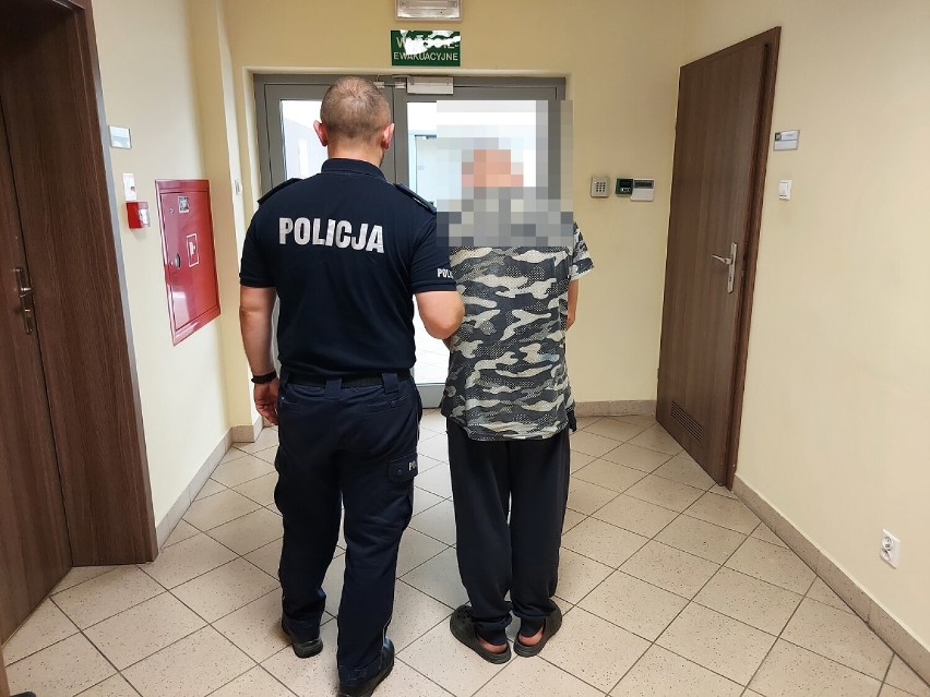 Setki kilogramów nielegalnego tytoniu przejęli policjanci ze...