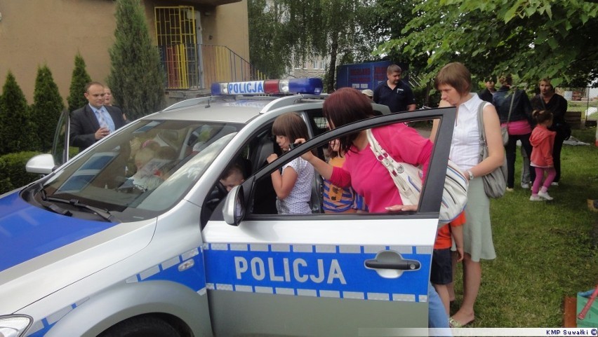 Policjanci spotkali się z przedszkolakami [zdjęcia]