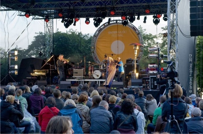 Enter Music Festival i występ Edmar Castañeda Trio.Fot....