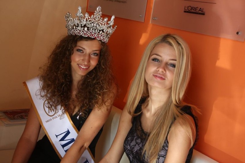 Angelika Ogryzek, Miss Polski 2011, oraz Amanda Warecka, I Wicemiss Polski