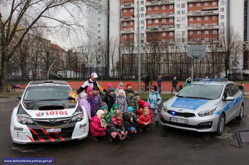 Kajetanowicz z policją uczył o bezpieczeństwie (ZDJĘCIA)