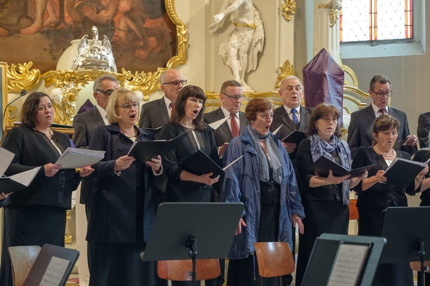 Pniewy. Majestatyczne wykonanie Stabat Mater [zdjęcia]