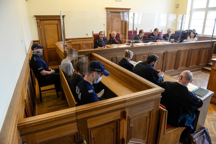 Rodzicom małej Luizy z Malborka grozi dożywocie. Stanęli przed sądem w Gdańsku za usiłowanie zabójstwa córeczki