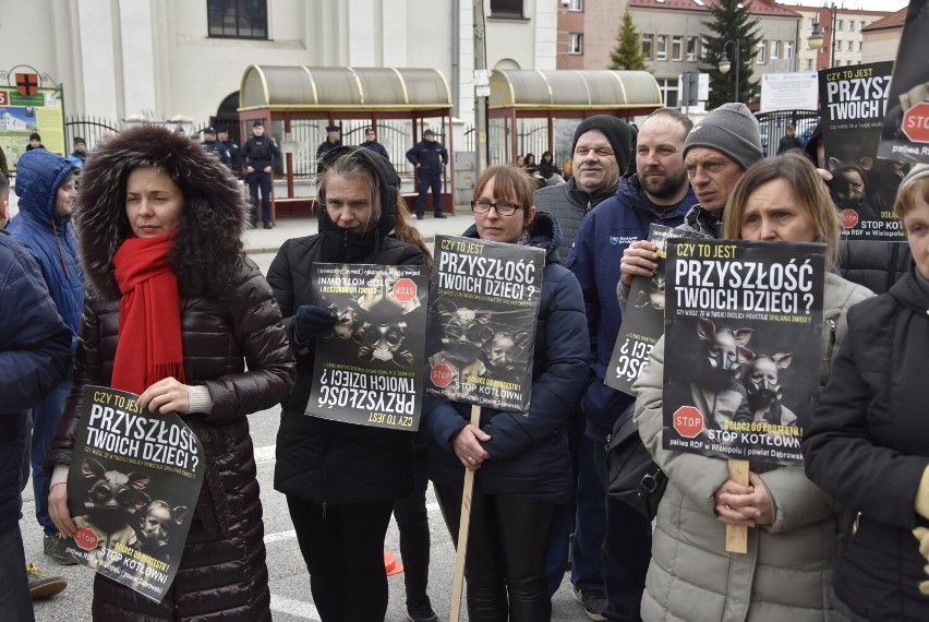 Są pierwsze efekty protestów przeciwko kontrowersyjnym...