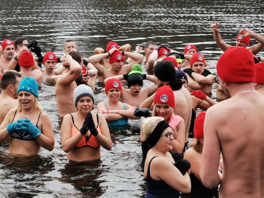 To już ostatnie morsowanie na ostrowskich Piaskach w 2019 roku! Padł kolejny rekord