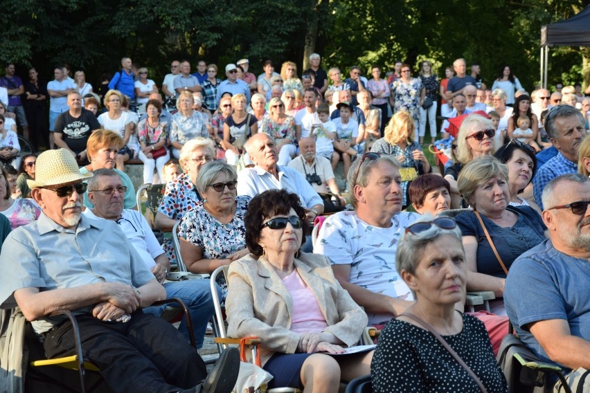 Festiwal Kolory Polski w Sieradzu. Występ odbył się na...