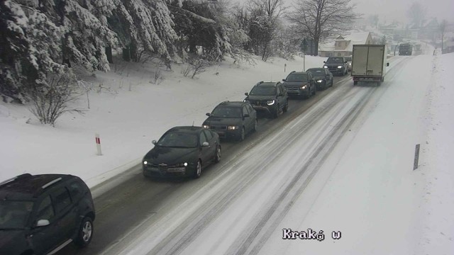 Trudne warunki na małopolskich drogach