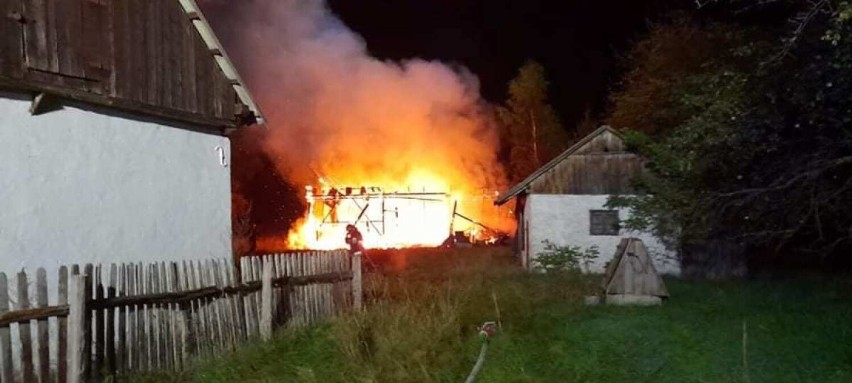 Gmina Żytno. Pożar drewnianej stodoły w Ferdynandowie, przyczyną podpalenie