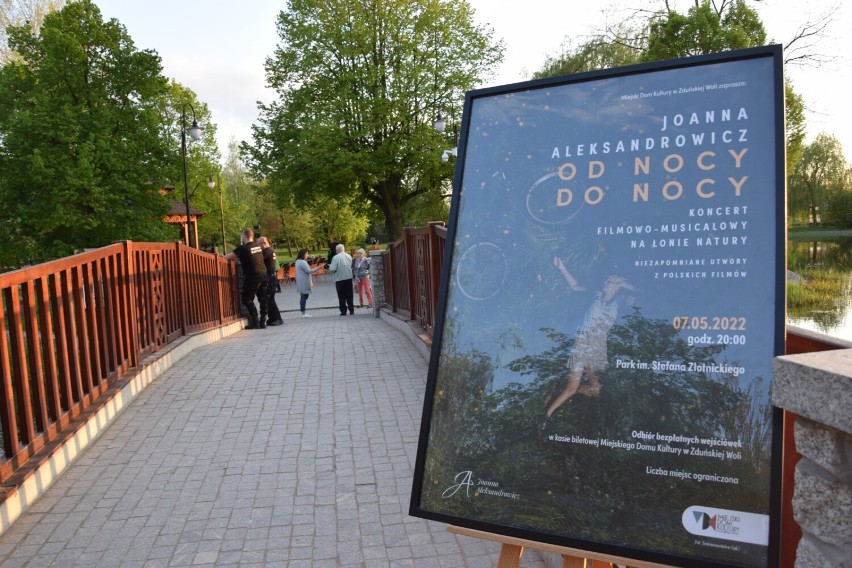 Koncert Joanny Aleksandrowicz "Od Nocy Do Nocy” w parku w Zduńskiej Woli ZDJĘCIA
