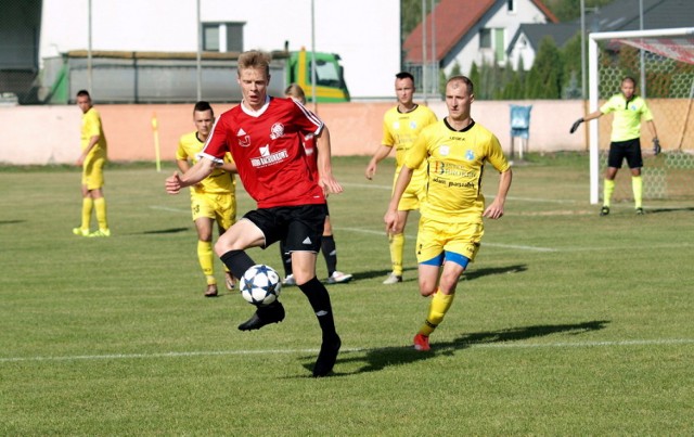 W meczu 7. kolejce V ligi (grupa 1.) Wda II/Strażak Przechowo pokonała Mustang Ostaszewo 2:0 (1:0). Bramki strzelili Wojciech Ratkowski i Maciej Kołodziej. To piąta wygrana z rzędu lidera z rzędu. I to bez straty gola.