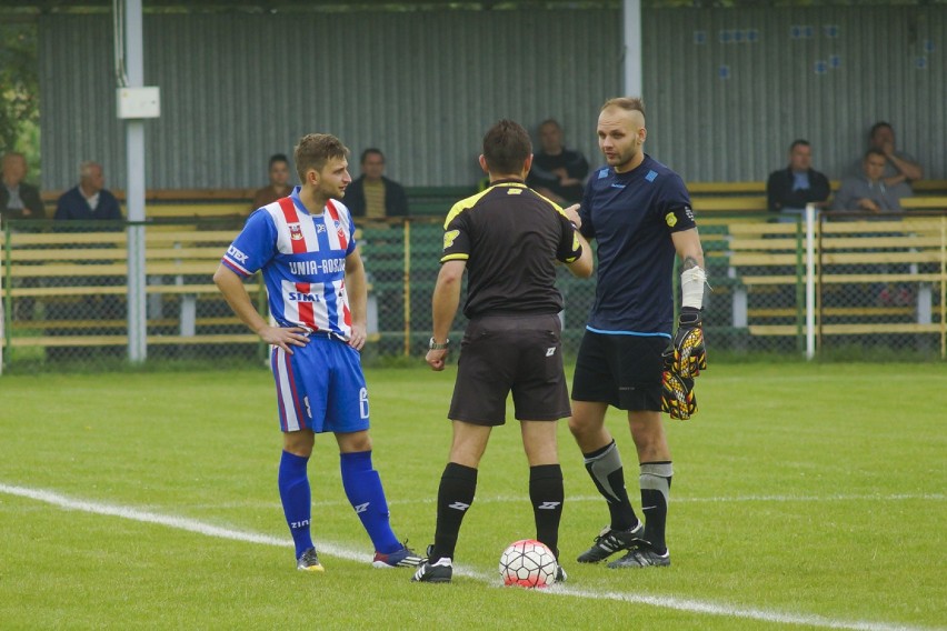 Sadownik Waganiec - Unia/Drobex Solec Kujawski 0:4 w 1. kolejce 4 ligi [zdjęcia]